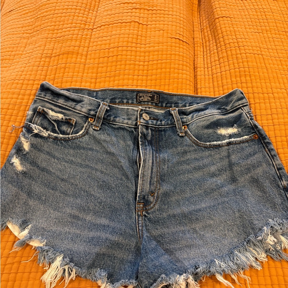 Abercrombie & Fitch Frayed Hem Jean Shorts